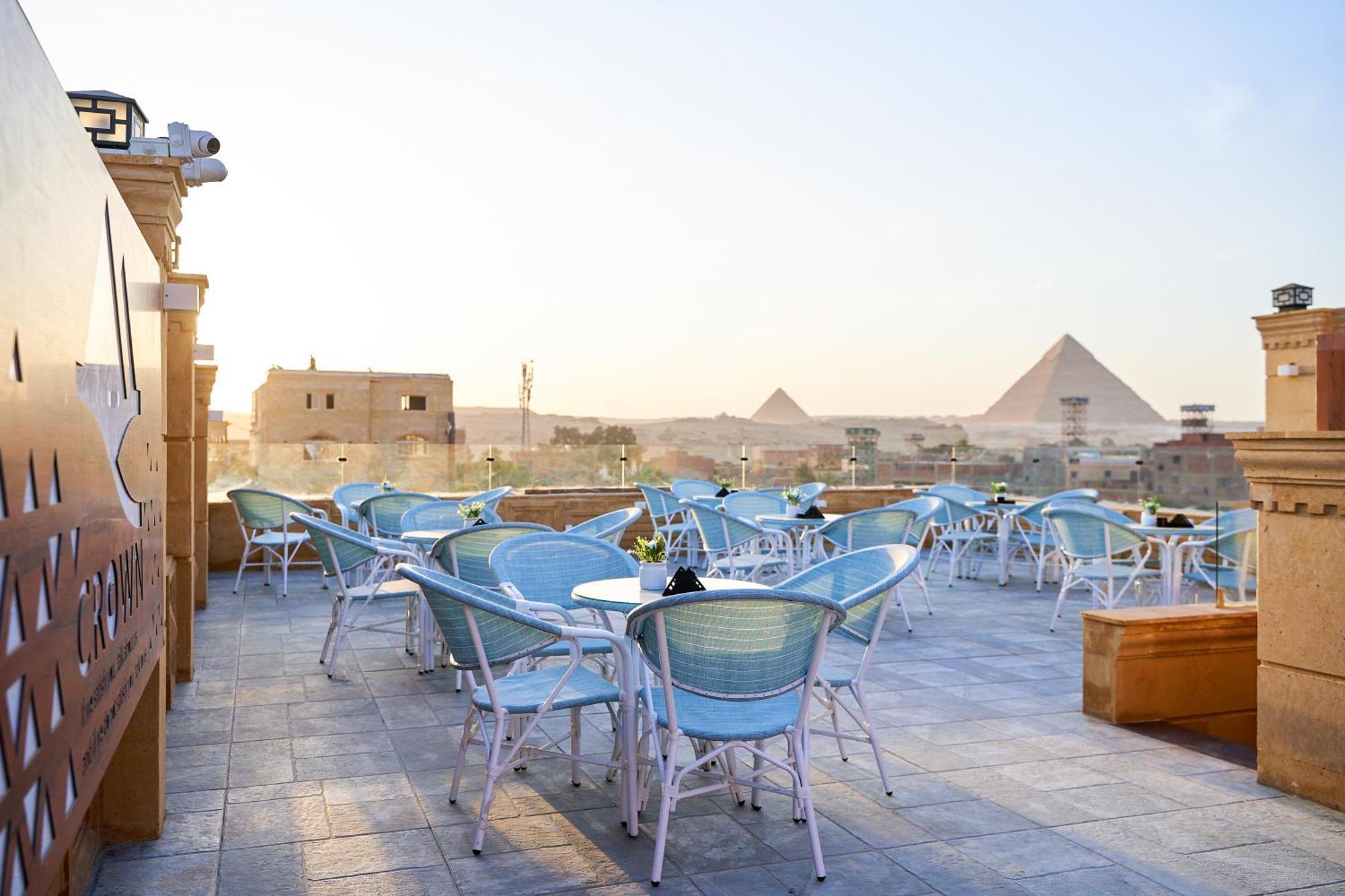 Crown Pyramids View Hotel Giza Экстерьер фото