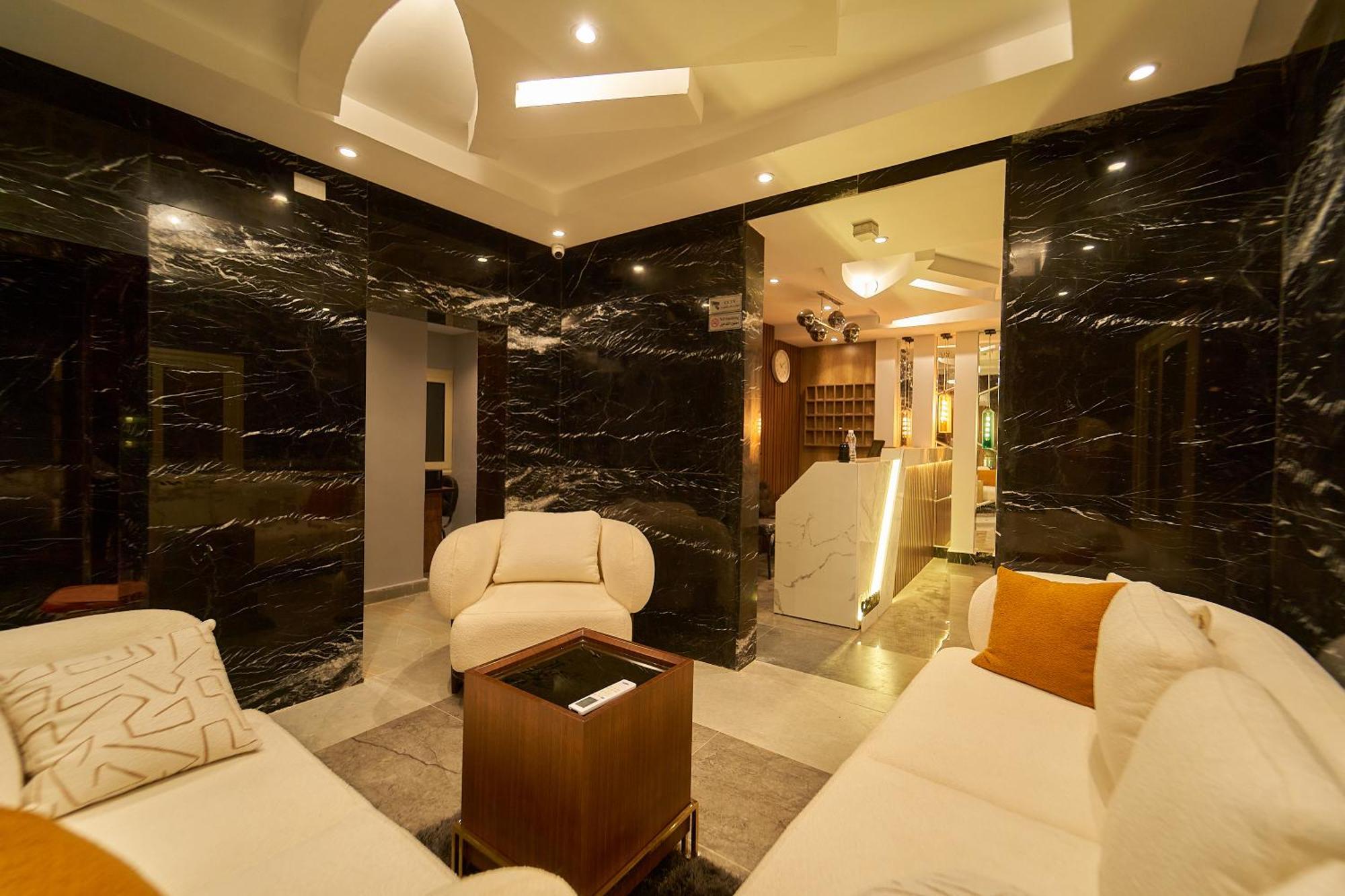 Crown Pyramids View Hotel Giza Экстерьер фото