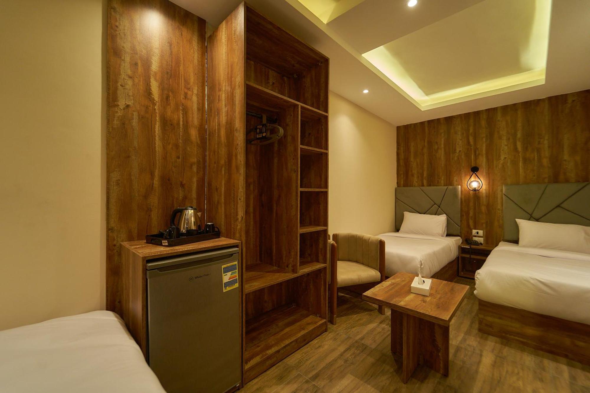 Crown Pyramids View Hotel Giza Экстерьер фото